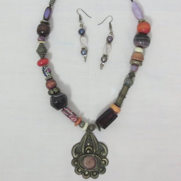 New Hand Crafted Boho Tribal Necklace & Earrings - Picture 6 of 14